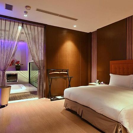 Takao Love Motel Kaohsiung Luaran gambar
